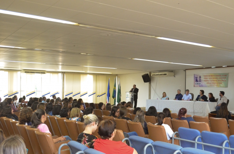 Foto da matéria Palestras orientam sobre formas de combater a violência contra o idoso