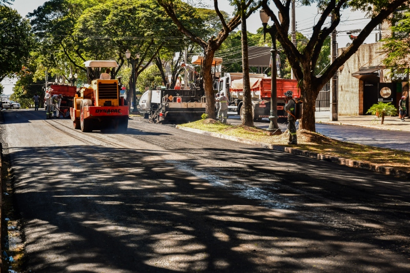 Foto da matéria Trechos da Avenida Maringá recebem recape asfáltico