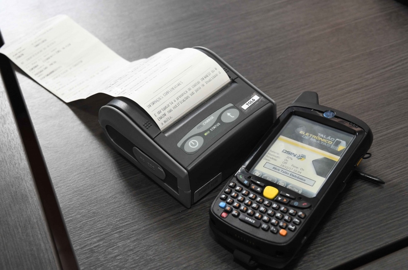 Foto da matéria Guarda Municipal vai utilizar bloco  eletrônico de multas a partir de janeiro