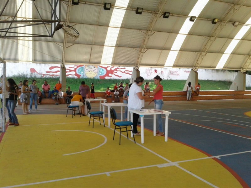 Foto da matéria Saúde examina crianças que farão natação no Ceju