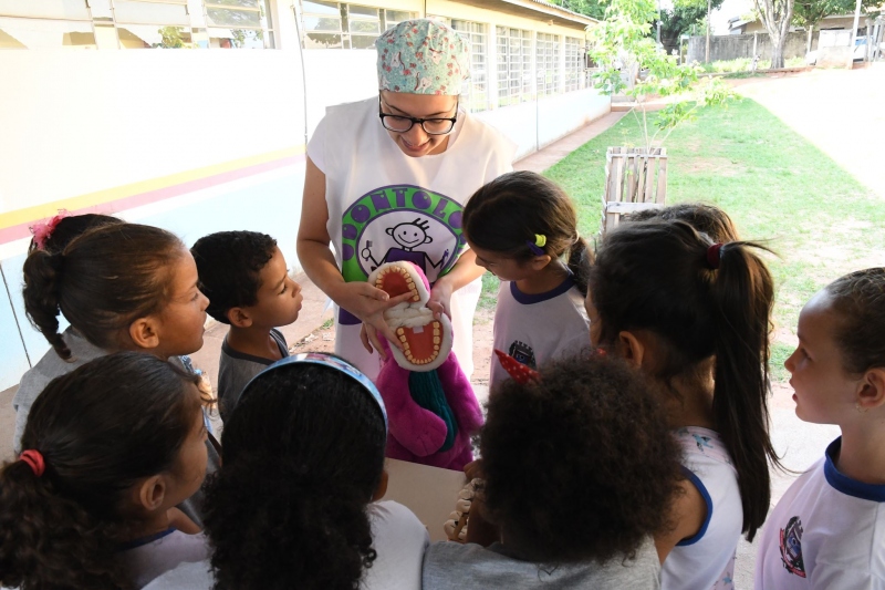 Foto da matéria Projeto leva saúde bucal para escolas municipais