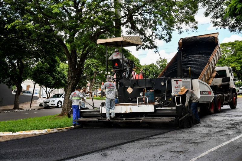 Foto da matéria Mais uma etapa de recapeamento asfáltico está sendo finalizada
