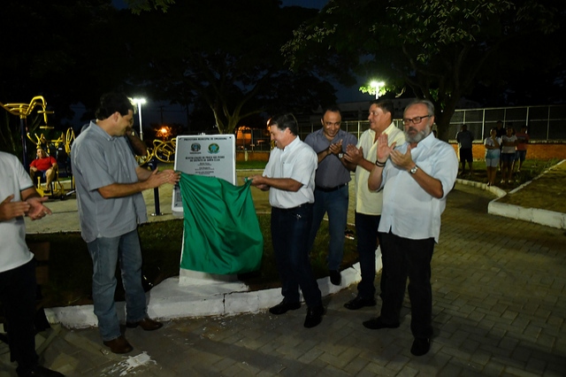 Foto da matéria Praça São Pedro é entregue revitalizada no distrito de Santa Eliza
