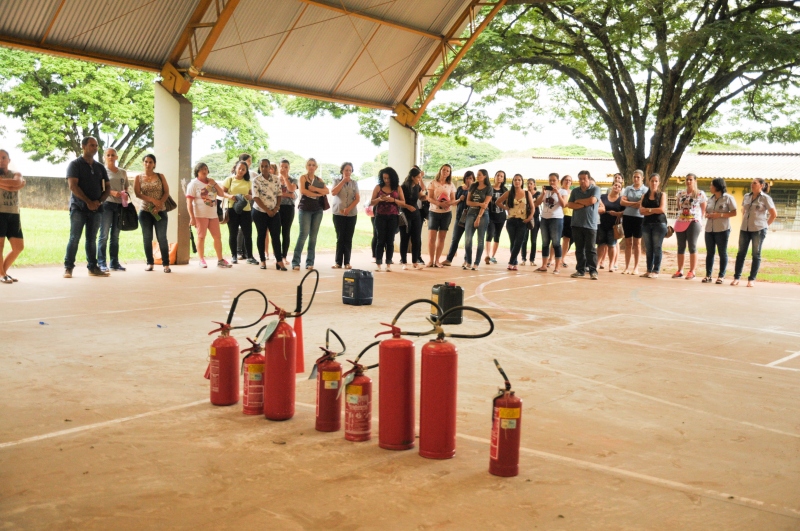 Foto da matéria Curso forma brigadistas para combate a incêndios nas escolas e creches