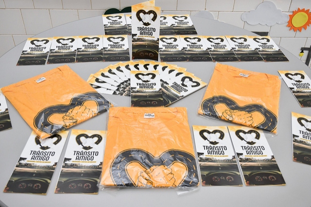 Foto da matéria Campanha Trânsito Amigo orientará motoristas e pedestres nesta semana