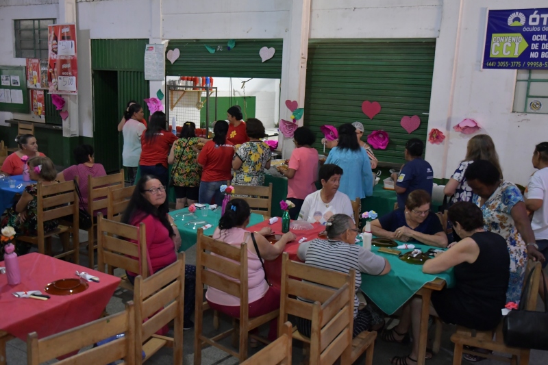 Foto da matéria Vida Ativa, Melhor Idade comemorou Dia das Mães com confraternização
