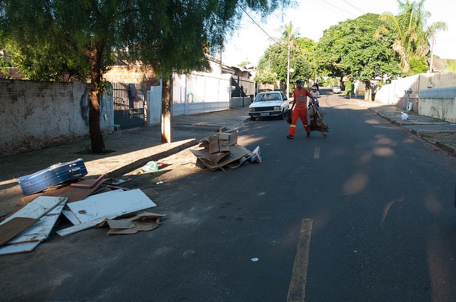 Foto da matéria Em combate à dengue, Bairro Saudável coleta quase 290 toneladas de resíduos