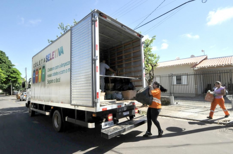 Foto da matéria Coleta de recicláveis nos bairros do Lixo que Vale será retomada neste sábado