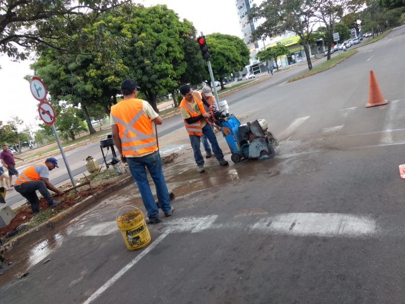 Foto da matéria Umutrans implantará fiscalização de avanço de sinal vermelho e parada na faixa