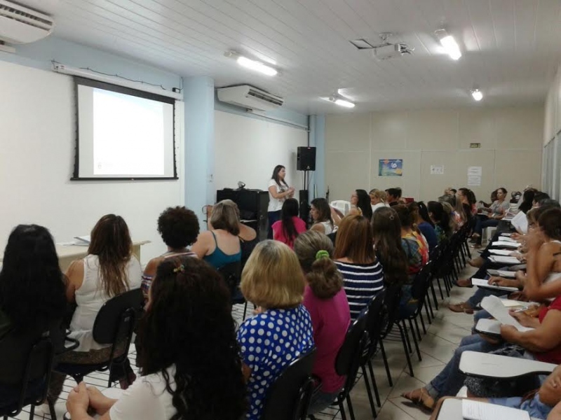 Foto da matéria Calendário de vacinação passa por alterações e profissionais são treinados