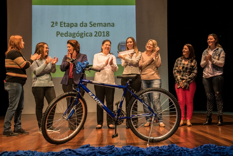 Foto da matéria Semana Pedagógica prepara volta às aulas, que ocorre nesta quarta
