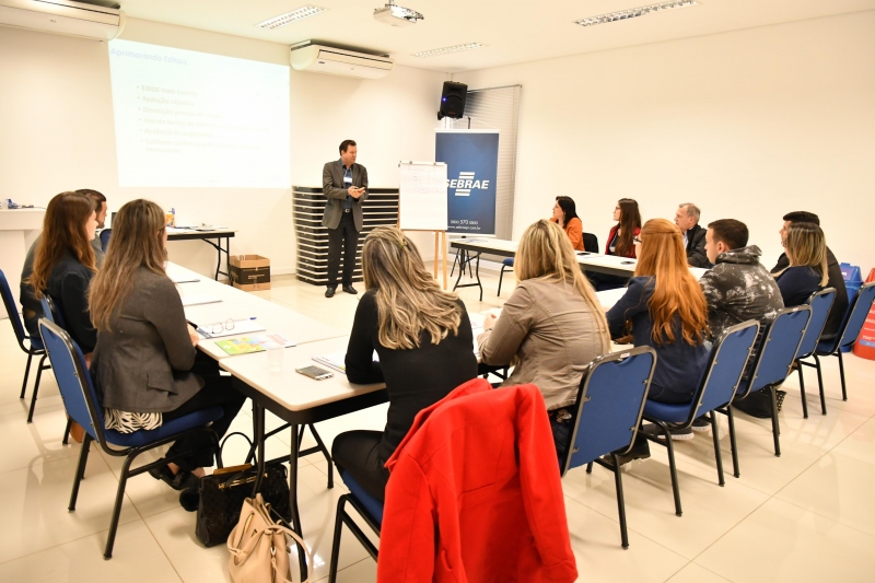 Foto da matéria Setor de licitação é treinado para atrair mais fornecedores locais