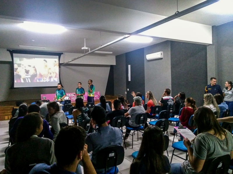 Foto da matéria Copa Regional de Futsal Feminino “Outubro Rosa” inicia 2ª edição