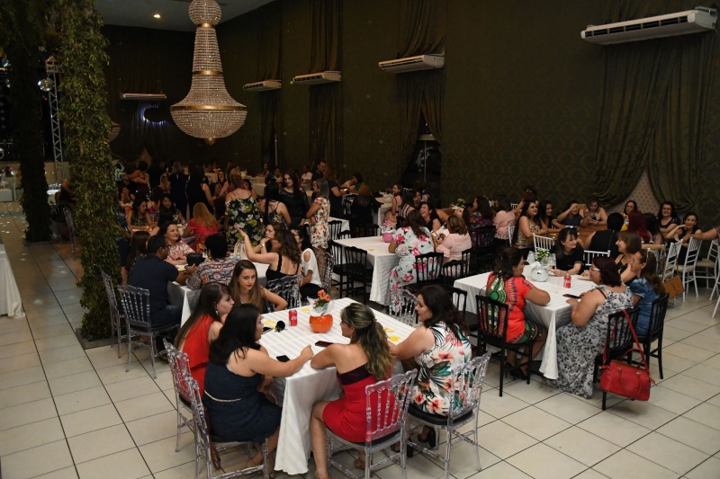 Foto da matéria Jantar homenageia professores e servidores da rede municipal