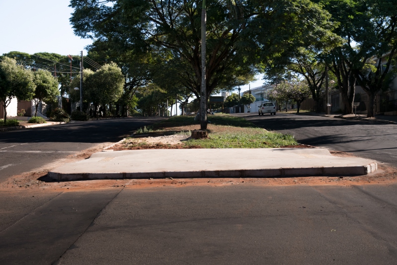 Foto da matéria Implantação de novos semáforos começa com adequação de canteiros
