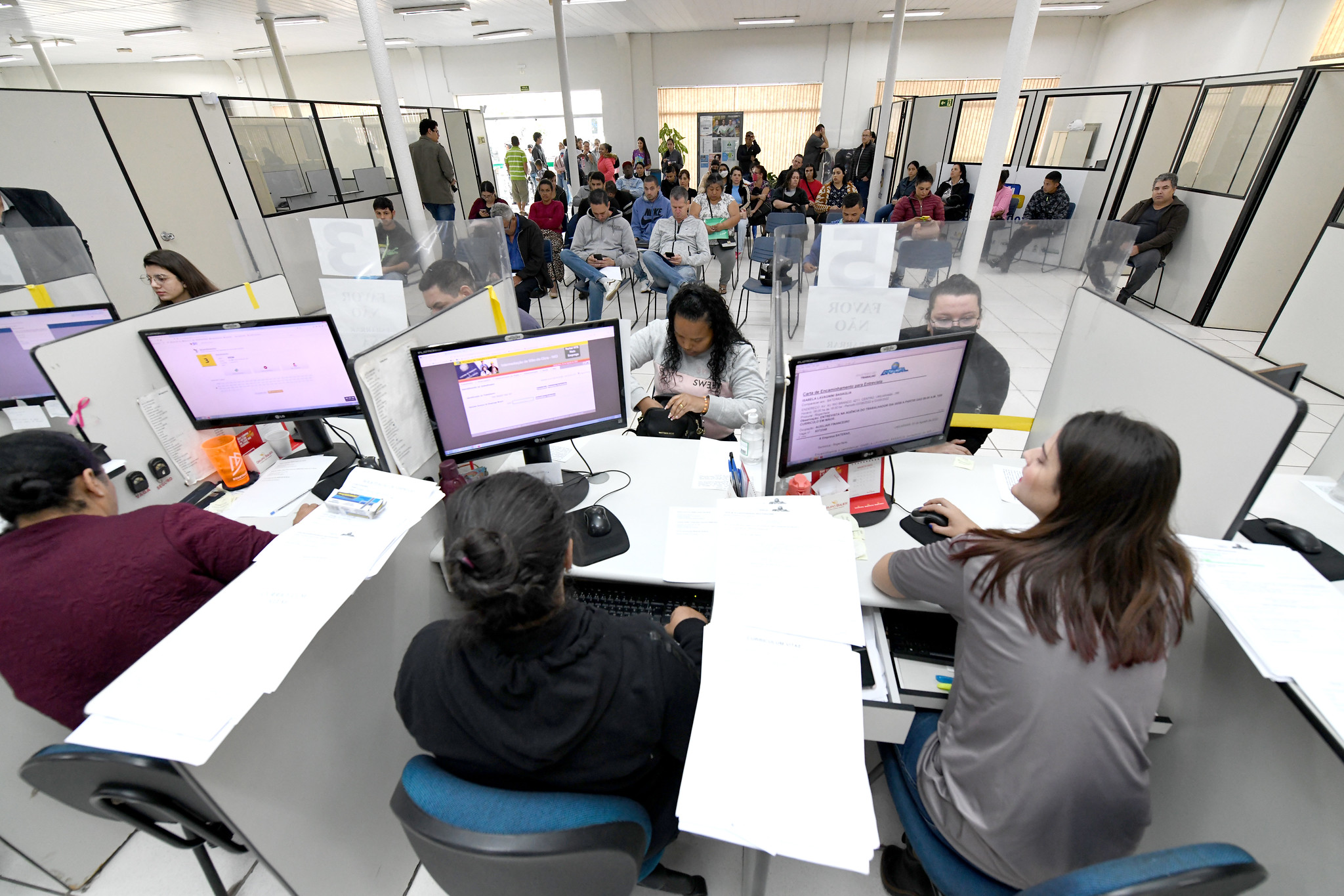 Guichê de atendimento da Agência do Trabalhador