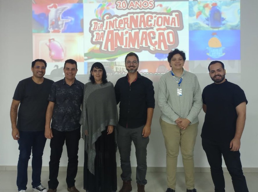 EQUIPE DE PRODUTORES CULTURAIS DE UMUARAMA