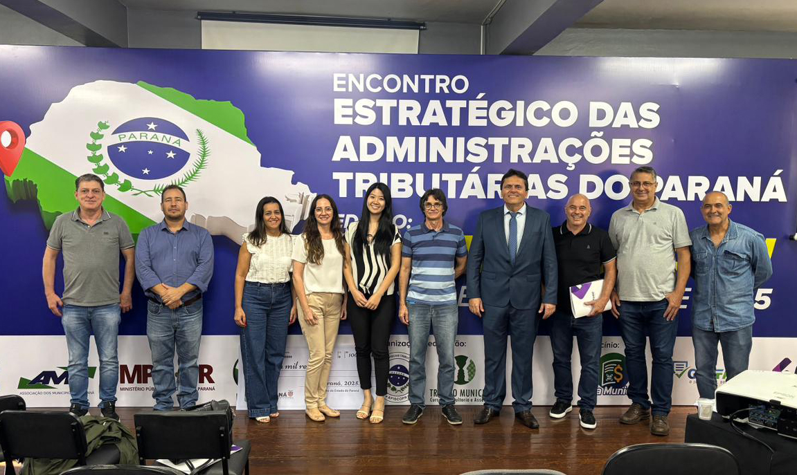 equipe da prefeitura de umuarama que participou do treinamento em foz do iguaçu