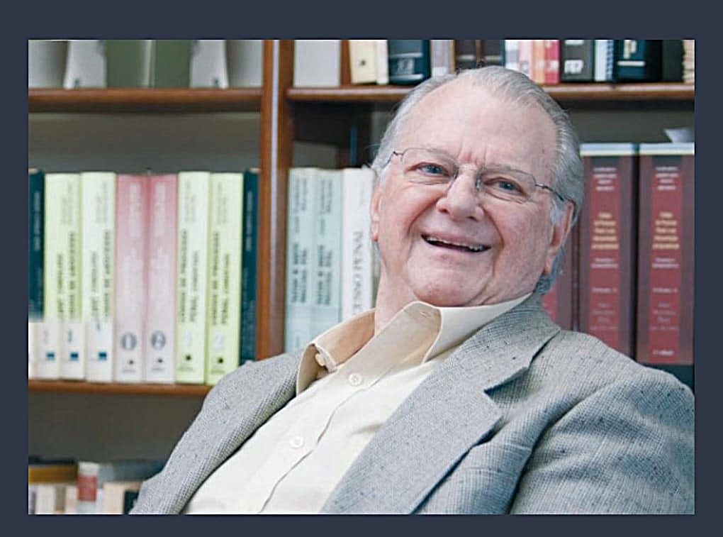 imagem do advogado wagner pacheco sorrindo