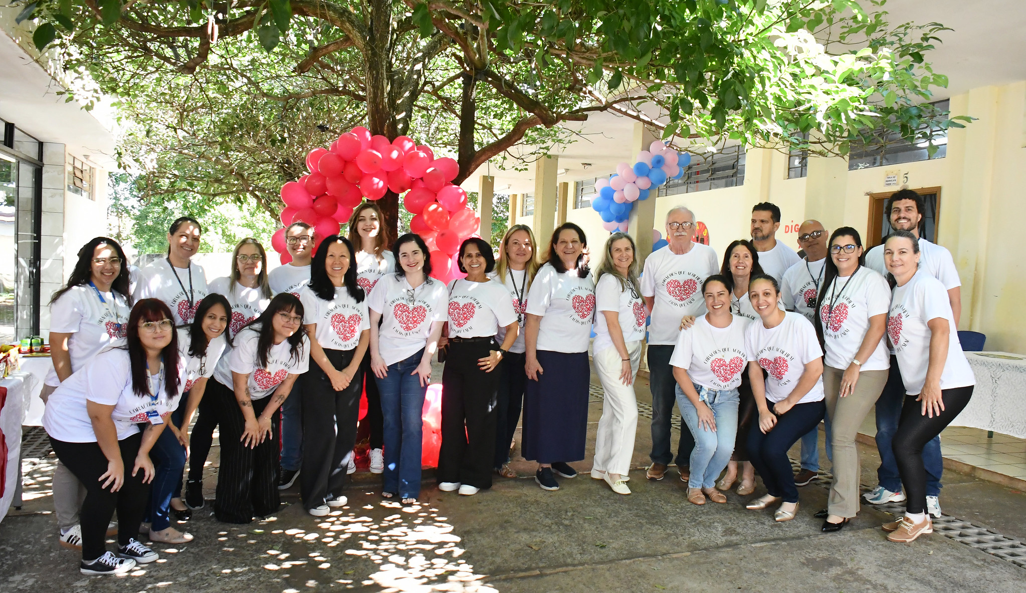 foto da equipe de profissionais envolvidos no projeto