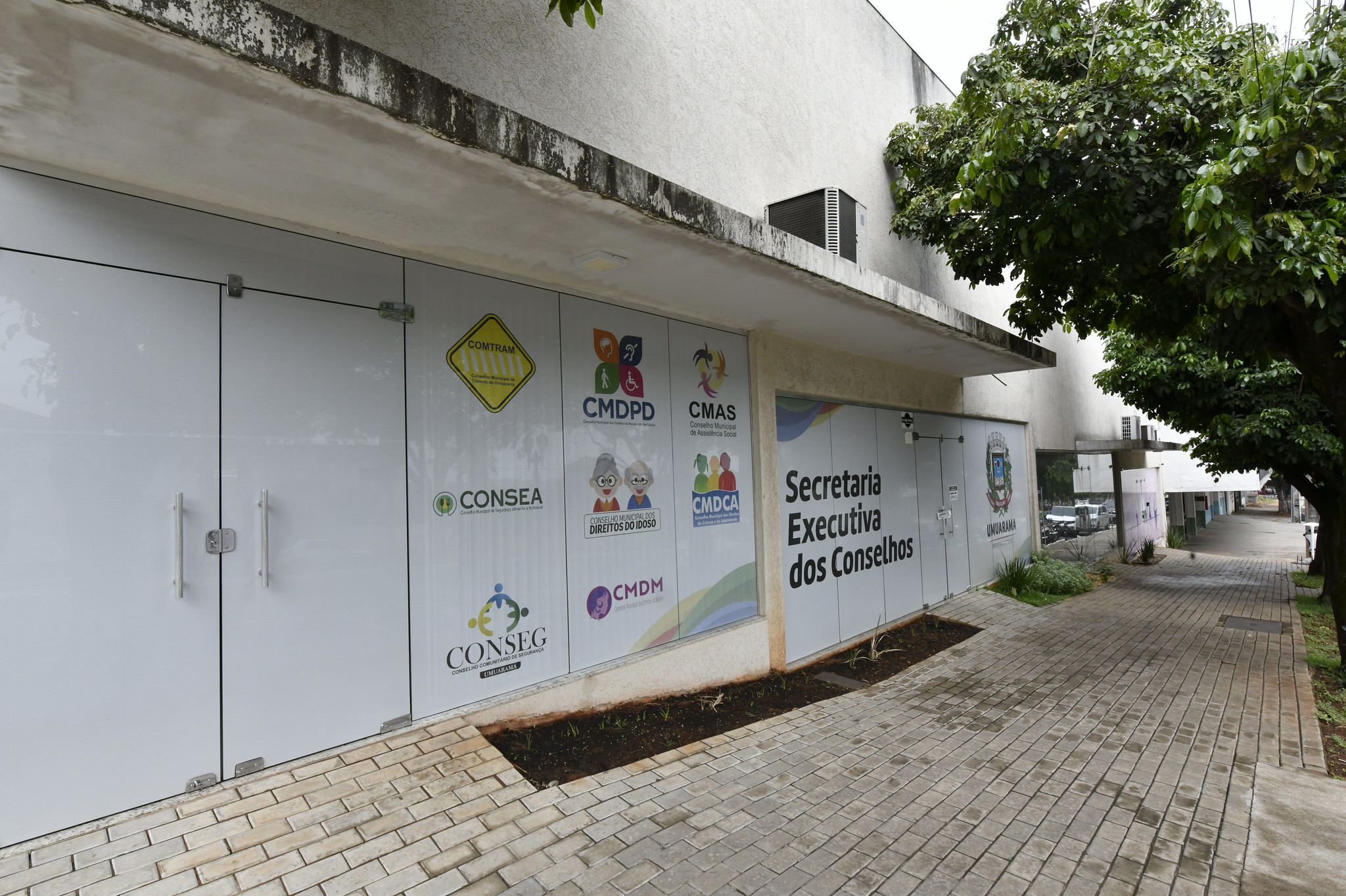 fachada da secretaria executiva dos conselhos