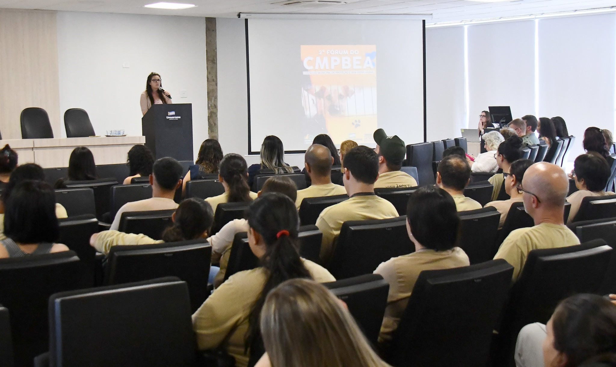abertura do fórum no auditório da prefeitura