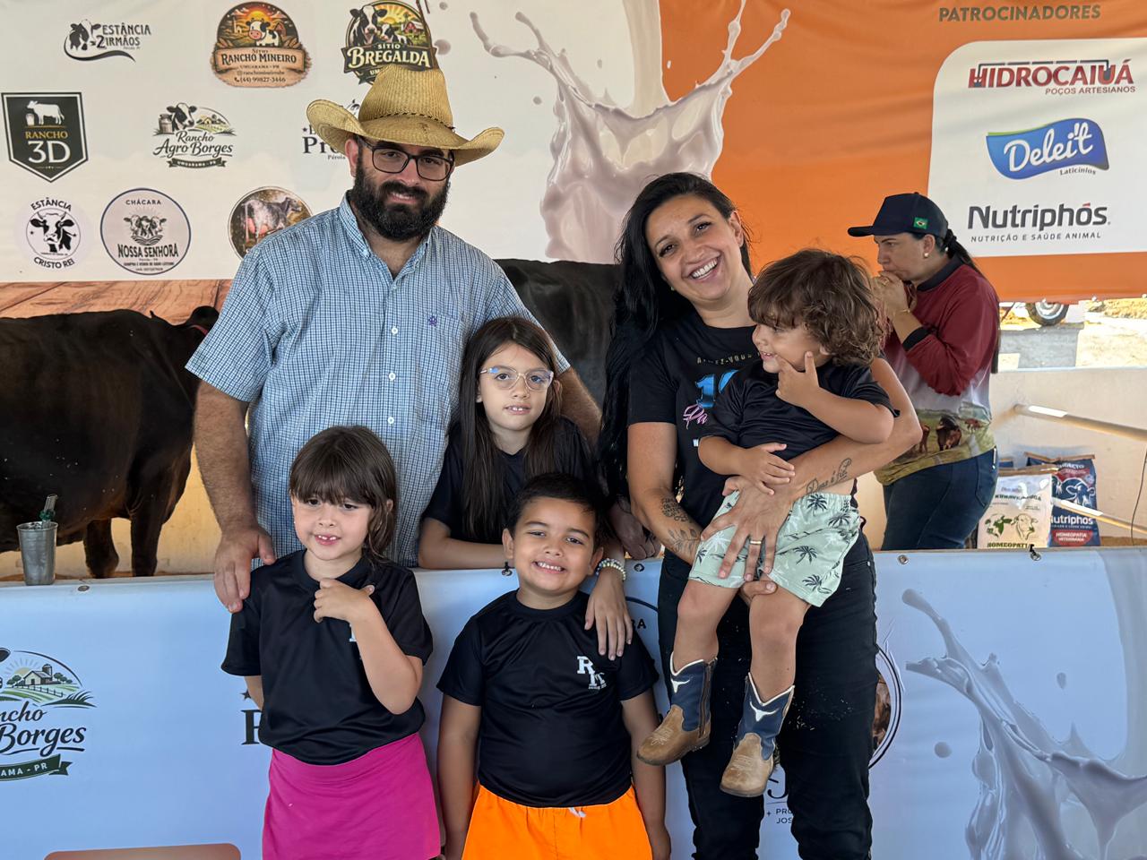 família do produtor rural que disputou torneio leiteiro