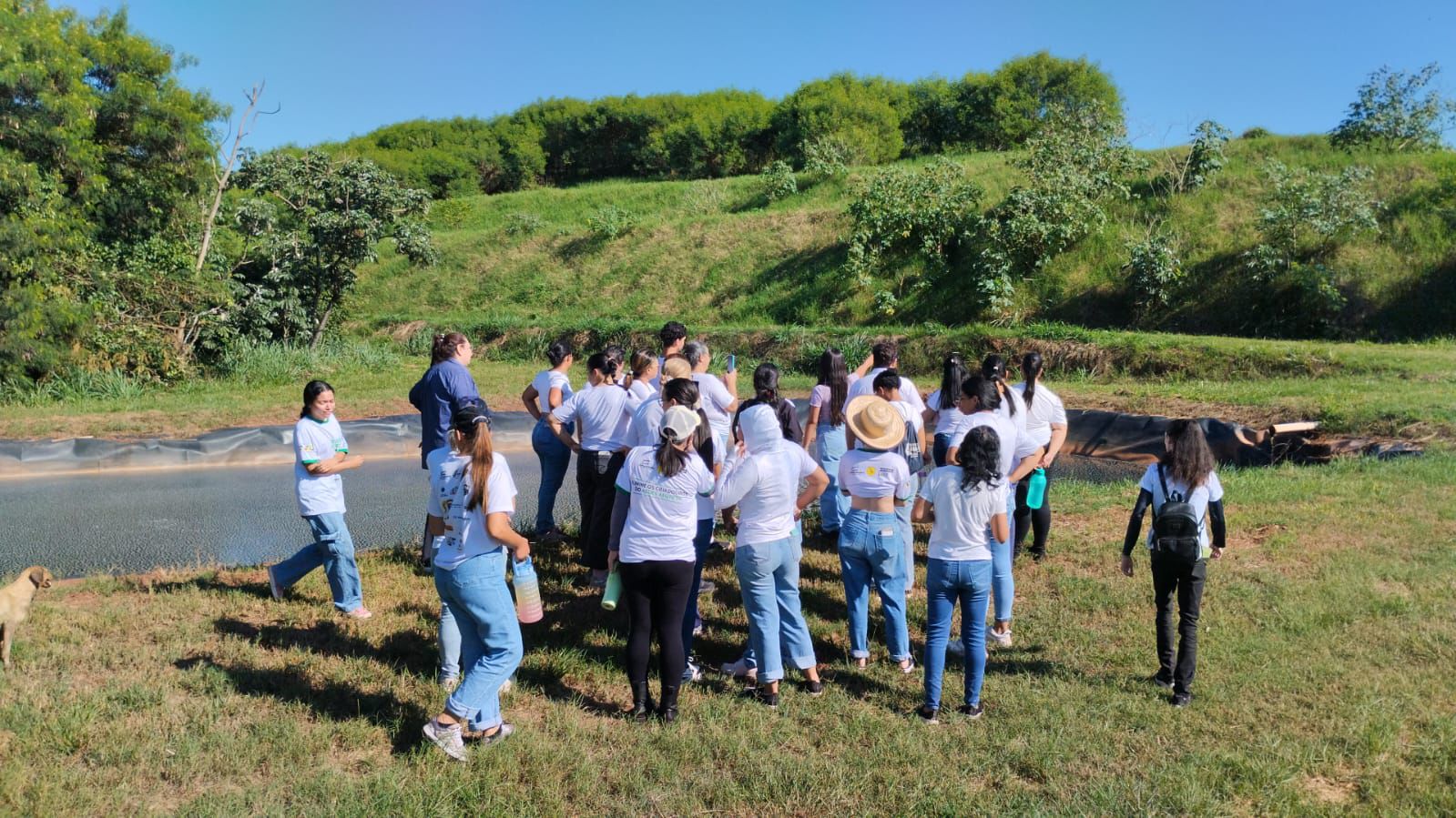 alunos visitam aterro sanitário municipal