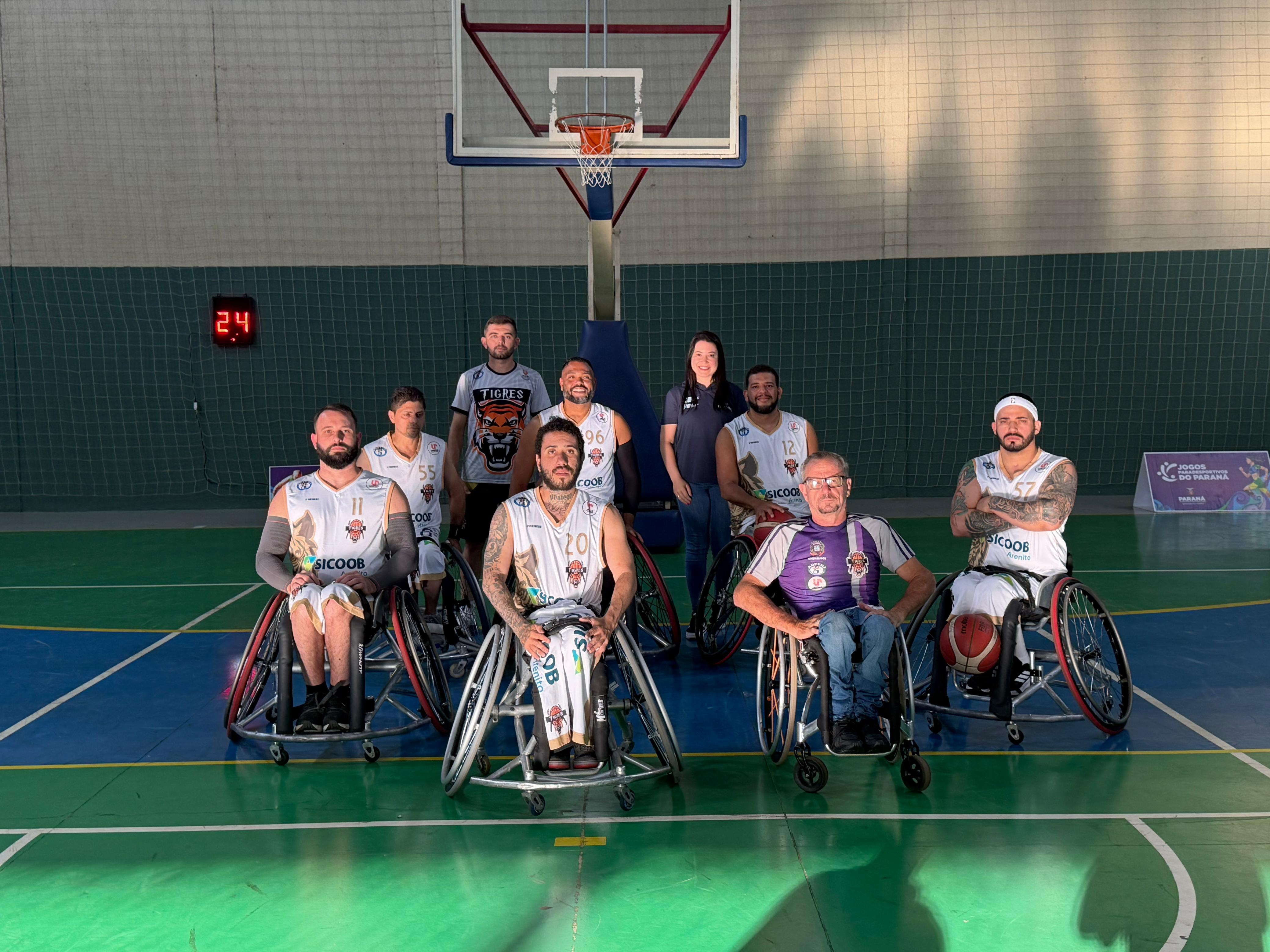 time de basquete em cadeira de rodas de umuarama