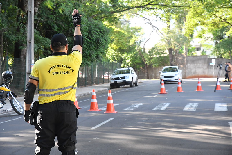 Ver notícia Prefeitura de Umuarama abre concurso para agentes. Inscrições abrem nesta sexta