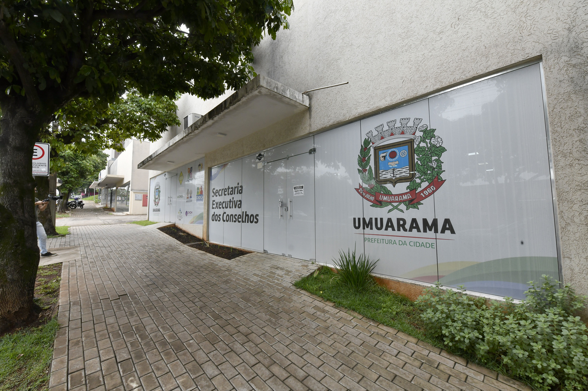 Frente da sede da Secretaria Executiva dos Conselhos de Umuarama