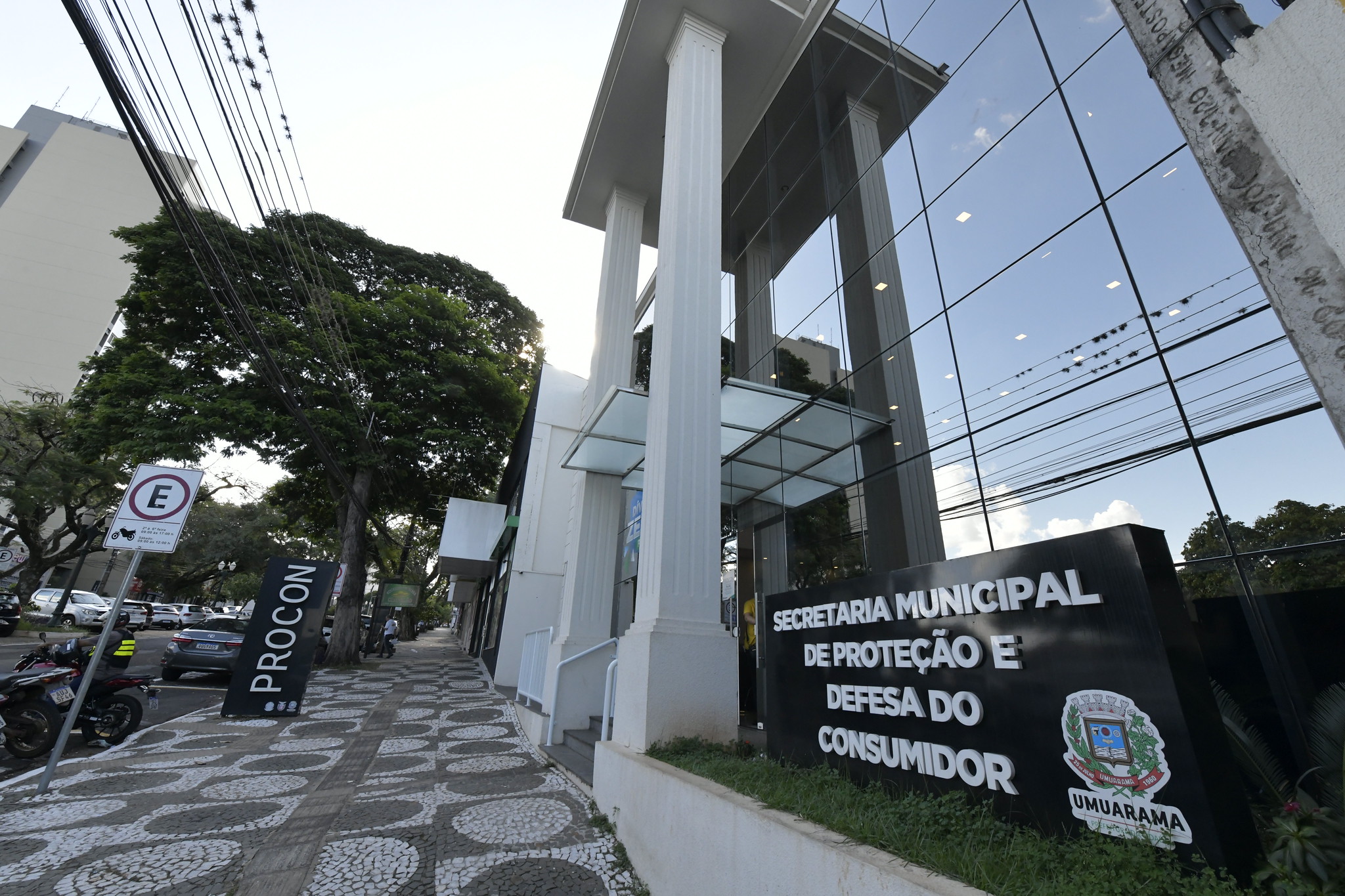 fachada do prédio do Procon