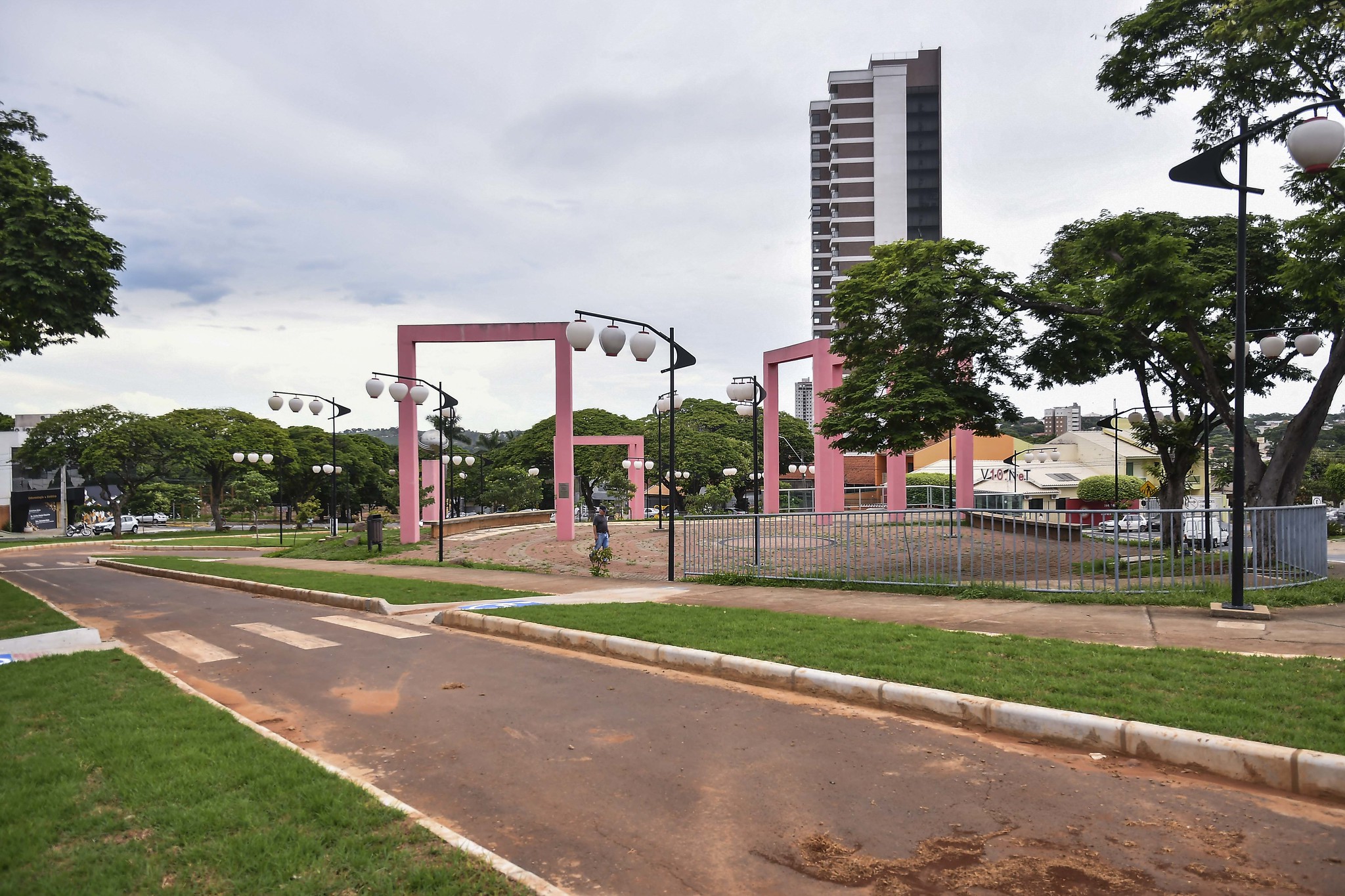 Foto da matéria Espaço de lazer na Praça do Japão está praticamente recuperado