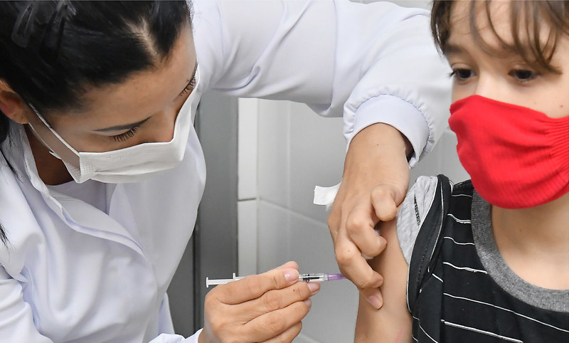 Foto da matéria Vacinas para crianças de 3 a 5 anos ainda não têm previsão de chegada a Umuarama