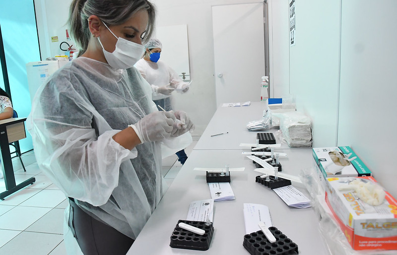 Foto da matéria Plantão na Tenda Covid atendeu a 300 pessoas; 55 exames deram positivo