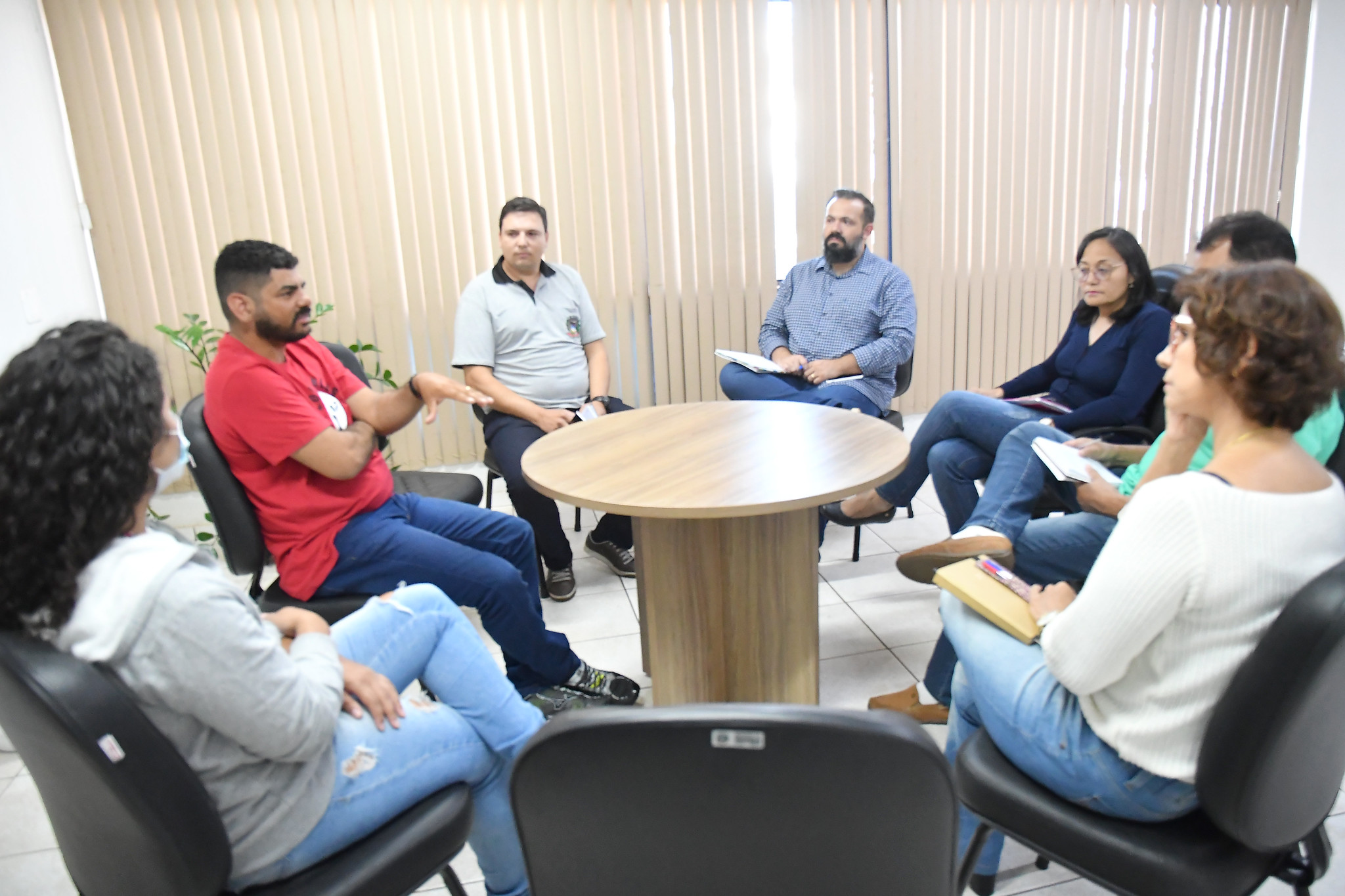 Foto da matéria Sem agasalhos masculinos em estoque, Centro Pop lança campanha de arrecadação