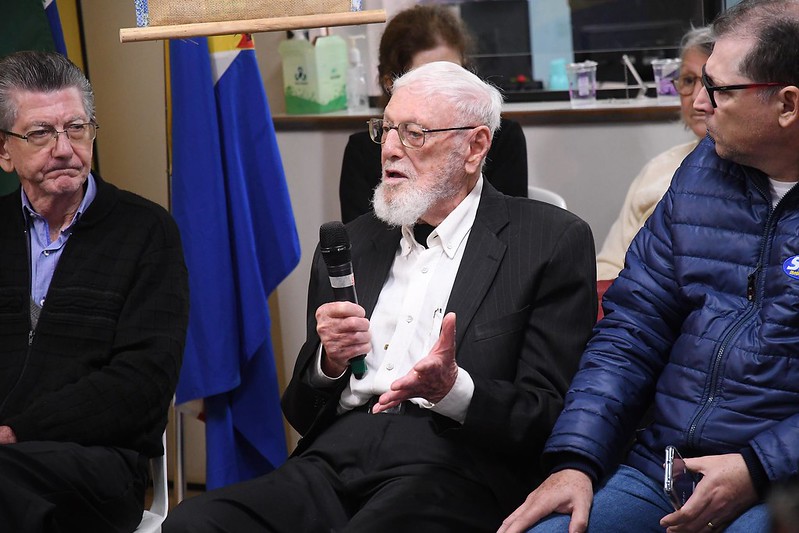 Foto da matéria Emoção e boas histórias marcam primeiro encontro de pioneiros de Umuarama