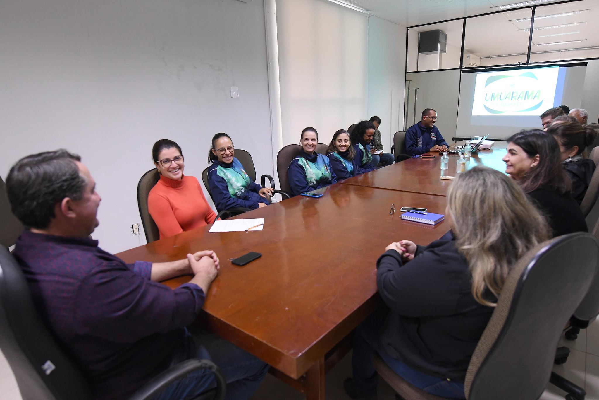 Foto da matéria Projeto pioneiro desafia servidores municipais a perder peso com saúde