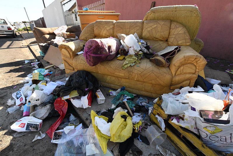 Foto da matéria Na luta contra a dengue, operação bota-fora recolheu 6 toneladas de entulhos no San Remo