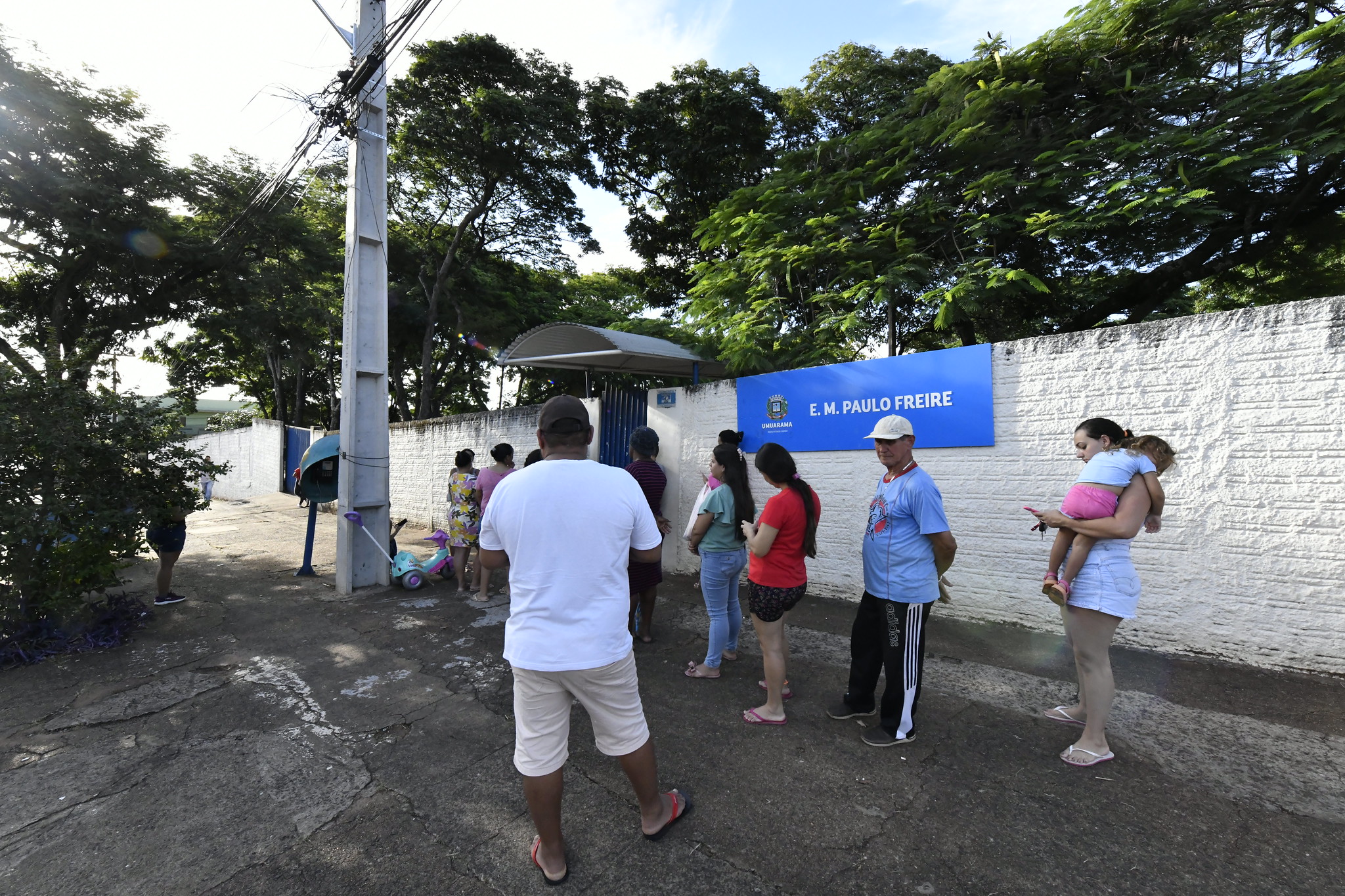 Foto da matéria Após doação do prédio pelo Estado, escola municipal poderá receber obras e ampliação