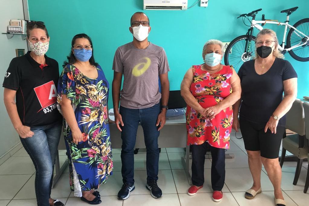 Foto da matéria Pessoas com fibromialgia recebem apoio em associação sem fins lucrativos