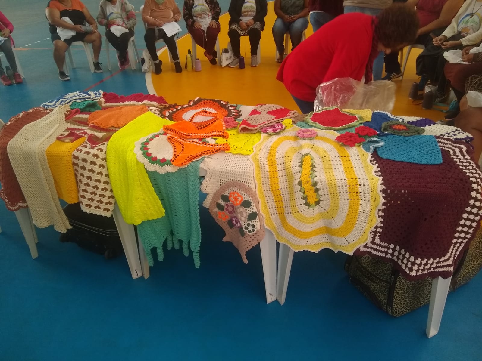 Foto da matéria Moradoras do Conjunto Sonho Meu realizam curso de crochê por meio de parceria