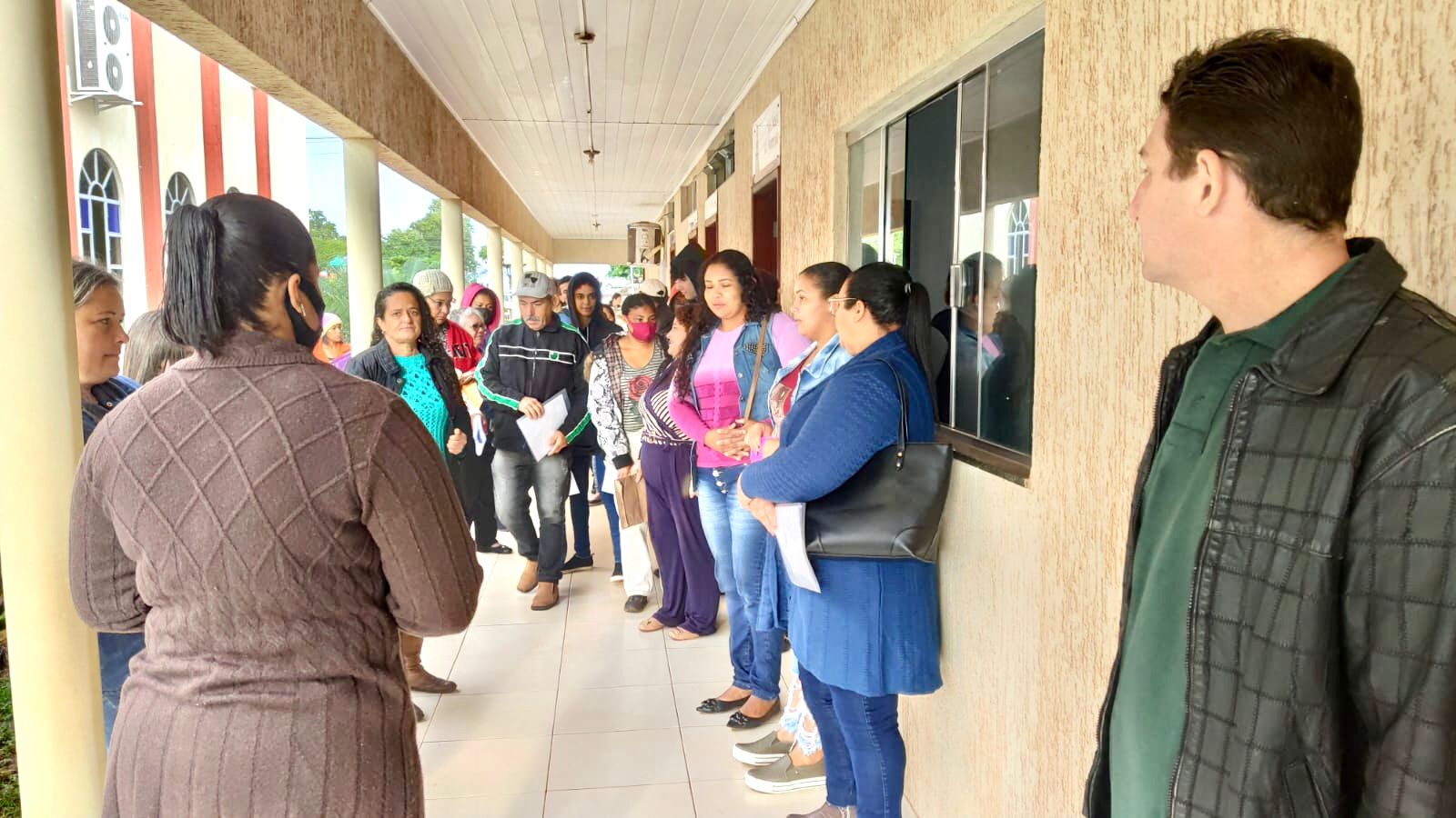Foto da matéria Trabalhadores desempregados dos distritos são convidados para entrevista de emprego