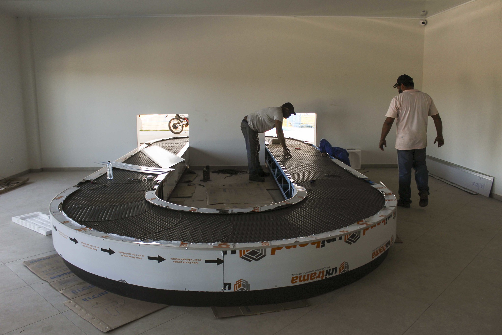 Foto da matéria Empresa de Umuarama fabrica esteiras para aeroportos em vários Estados