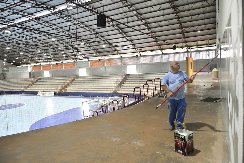 Foto da matéria Revitalização do Ginásio de Esportes Amário Vieira da Costa entra na reta final