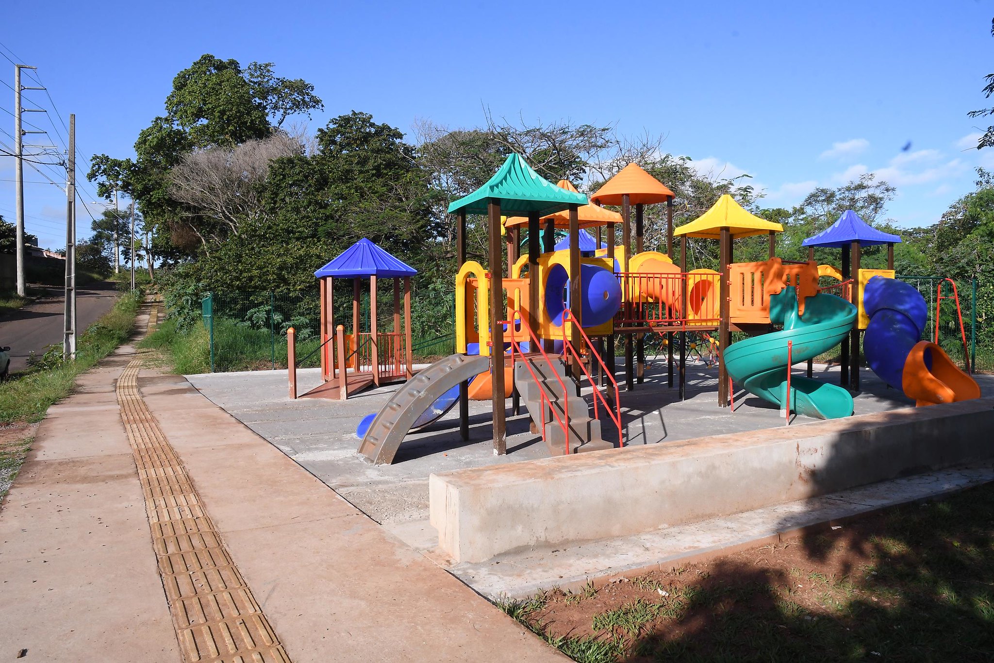 Foto da matéria Projeto Poliniza Paraná deve chegar a Umuarama; parque urbano está em fase final