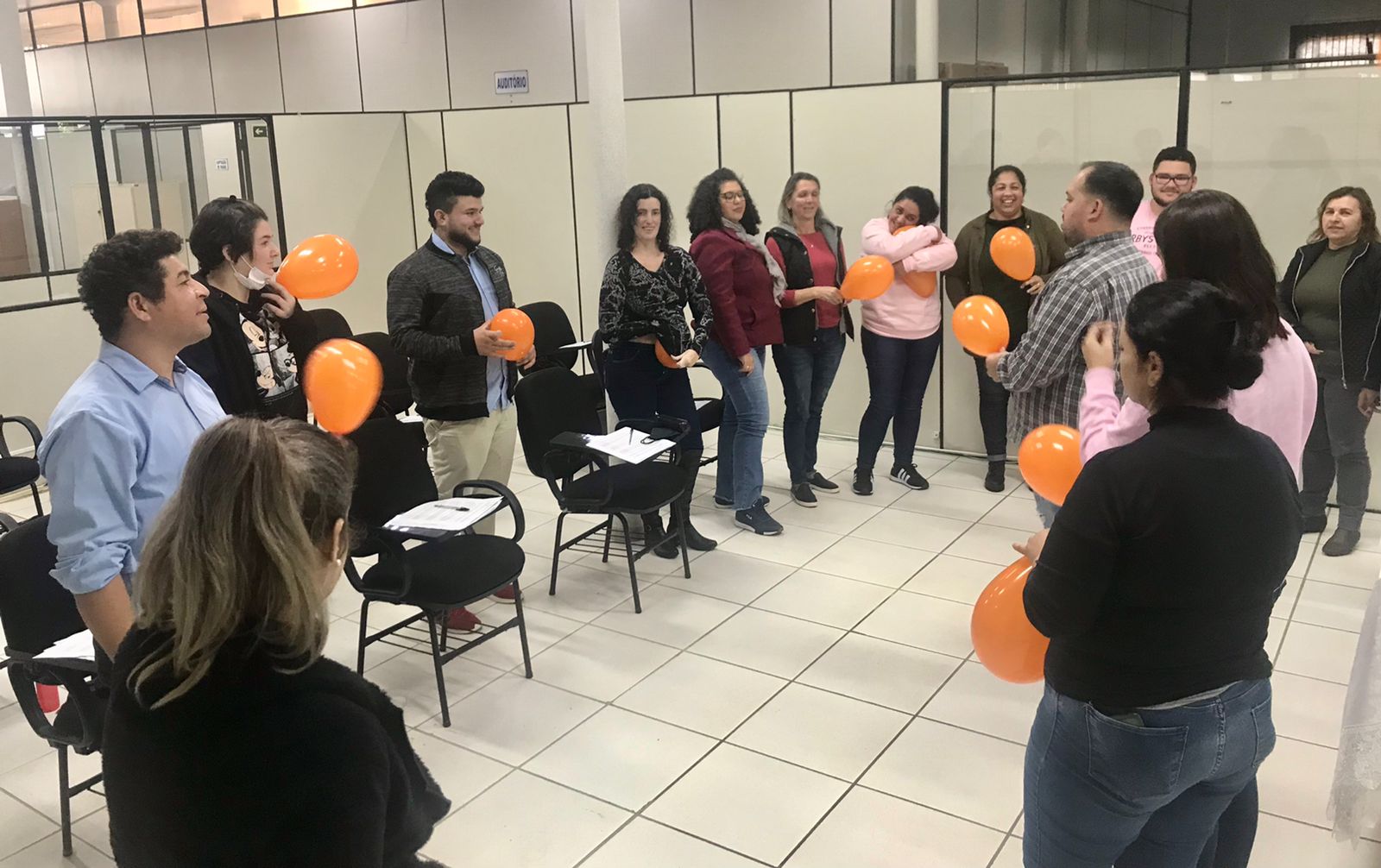 Foto da matéria Funcionários da Agência do Trabalhador recebem qualificação sobre atendimento