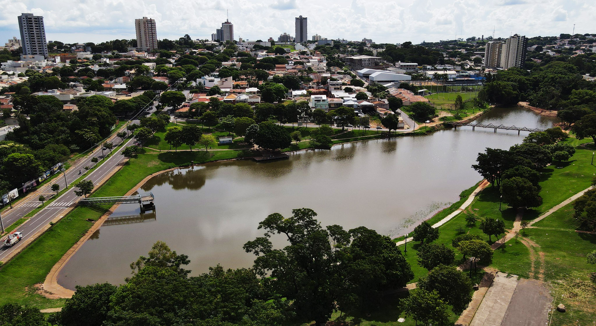 Foto da matéria Abertura de empresas aumenta no 1º trimestre do ano; projetos estimulam o desenvolvimento