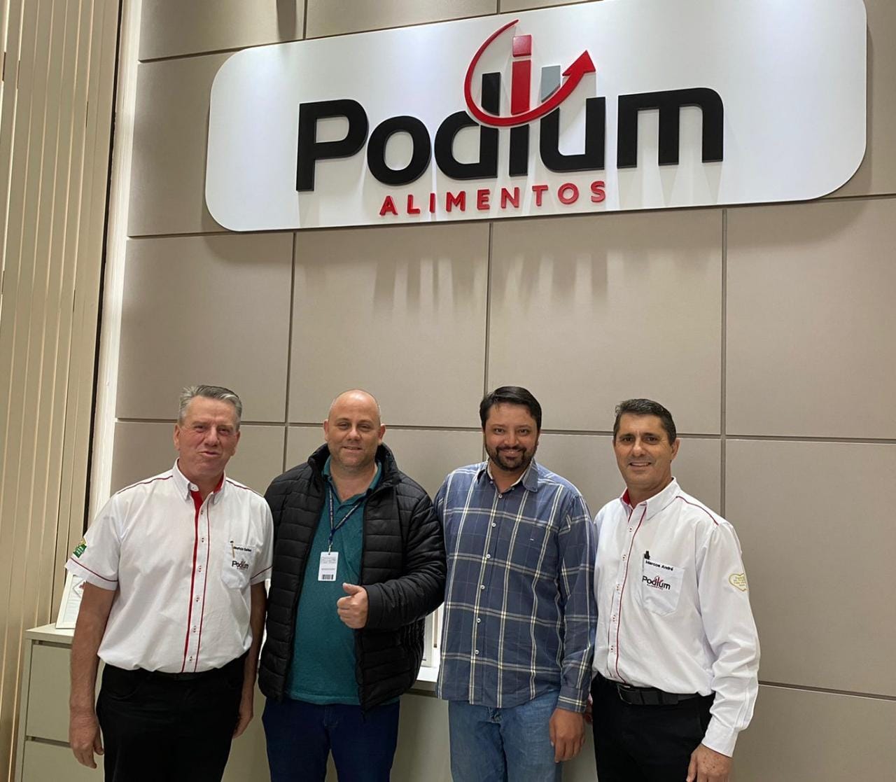 Foto da matéria Prefeitura busca parceria com grande empresa para desenvolver mandiocultura