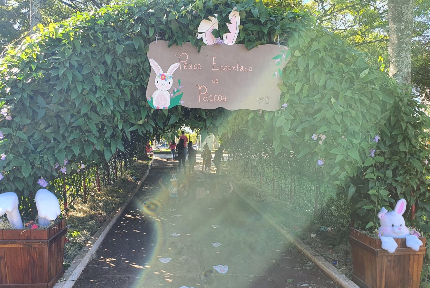 Foto da matéria Feirinha da Páscoa recebeu a visita de mais de 400 crianças